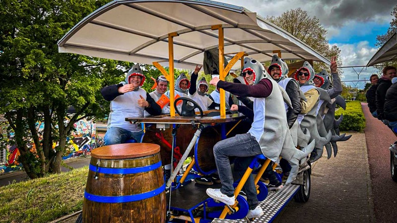 Partyfiets door de stad